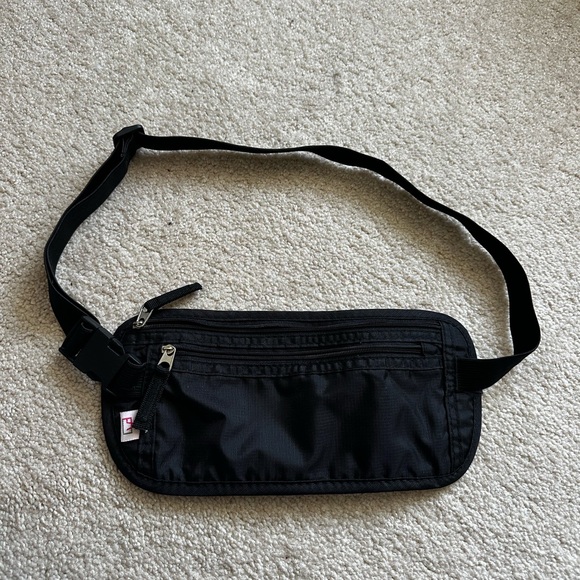 Handbags - Black Fanny Pack